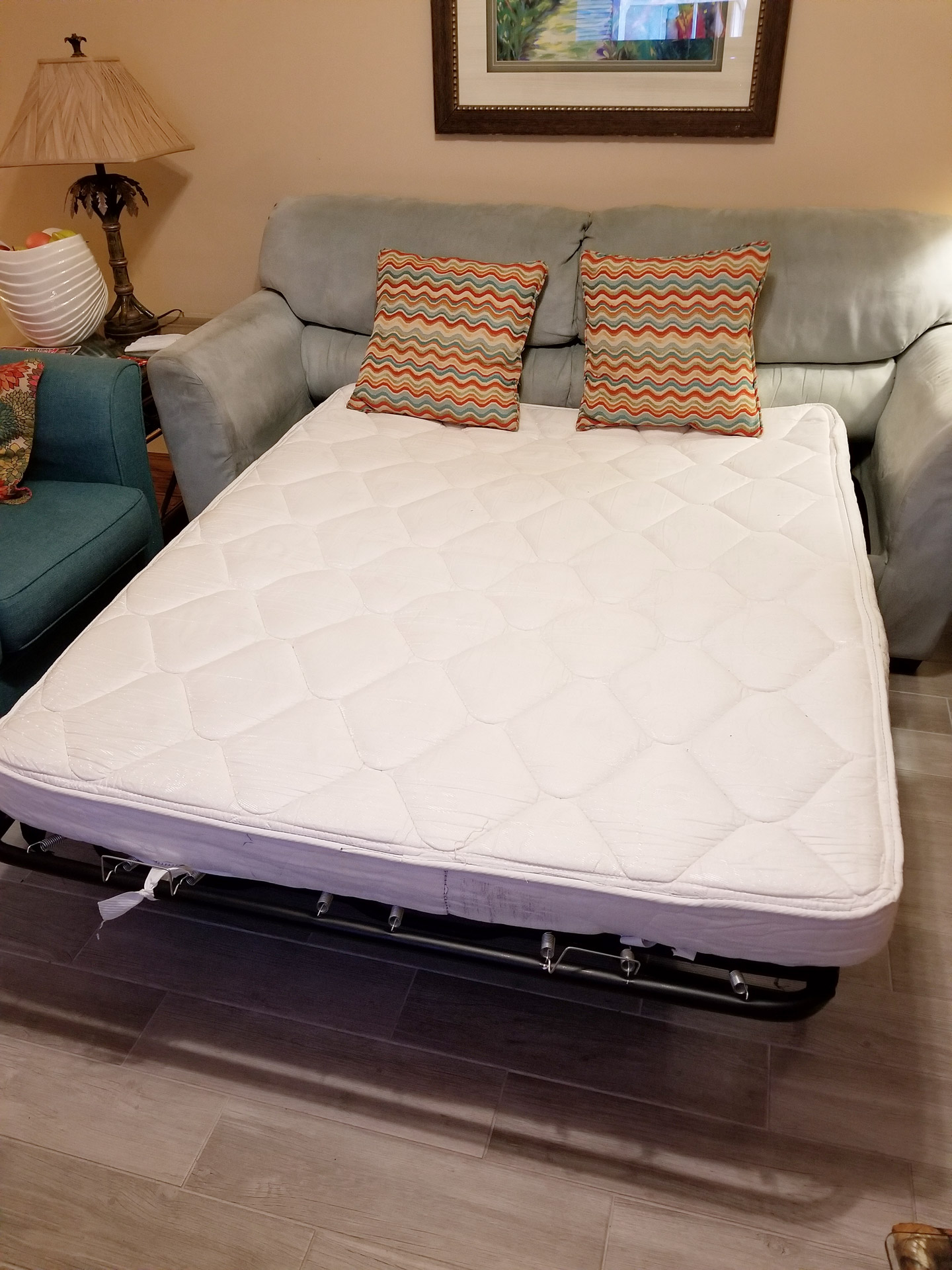 Pull-out Sofa Bed